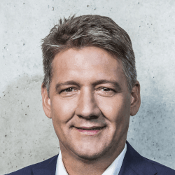 Gernot Döllner